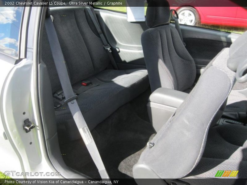 Ultra Silver Metallic / Graphite 2002 Chevrolet Cavalier LS Coupe