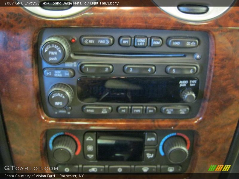 Sand Beige Metallic / Light Tan/Ebony 2007 GMC Envoy SLT 4x4