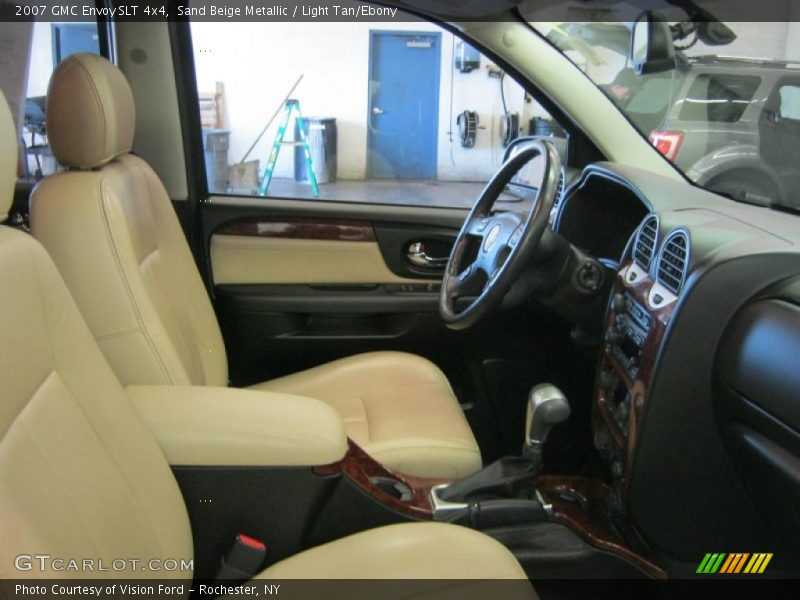 Sand Beige Metallic / Light Tan/Ebony 2007 GMC Envoy SLT 4x4