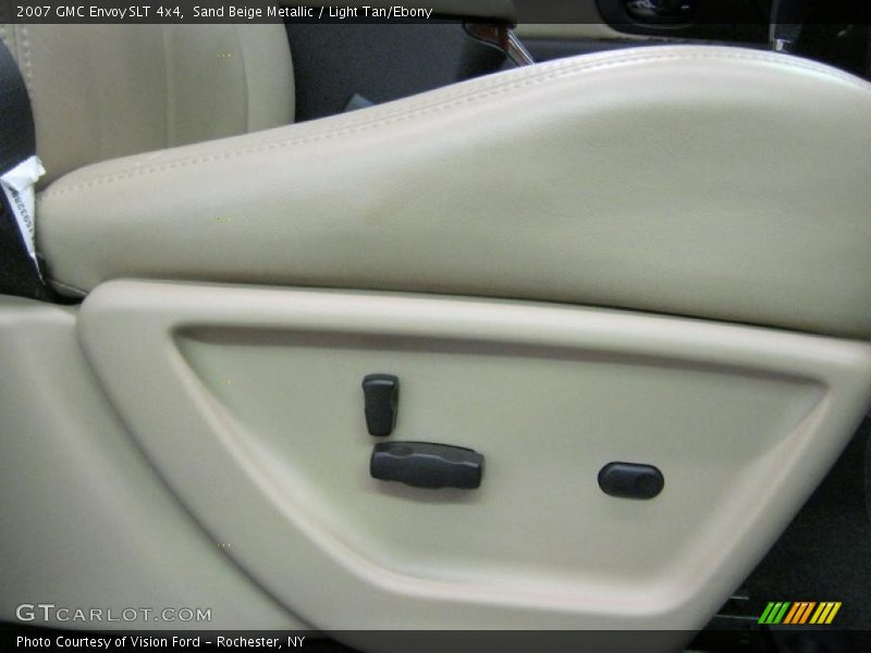 Sand Beige Metallic / Light Tan/Ebony 2007 GMC Envoy SLT 4x4