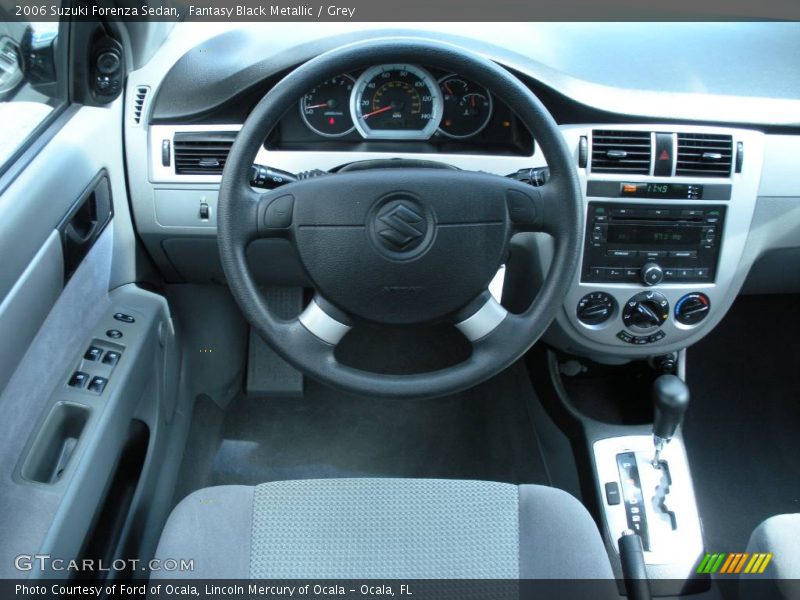 Fantasy Black Metallic / Grey 2006 Suzuki Forenza Sedan