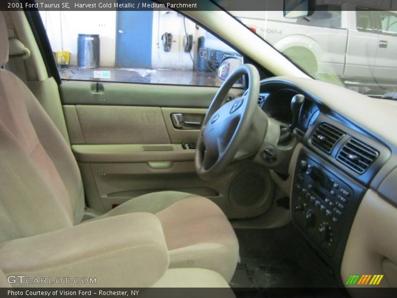  2001 Taurus SE Medium Parchment Interior