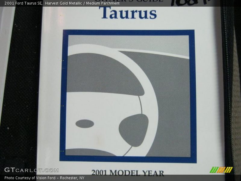 Harvest Gold Metallic / Medium Parchment 2001 Ford Taurus SE