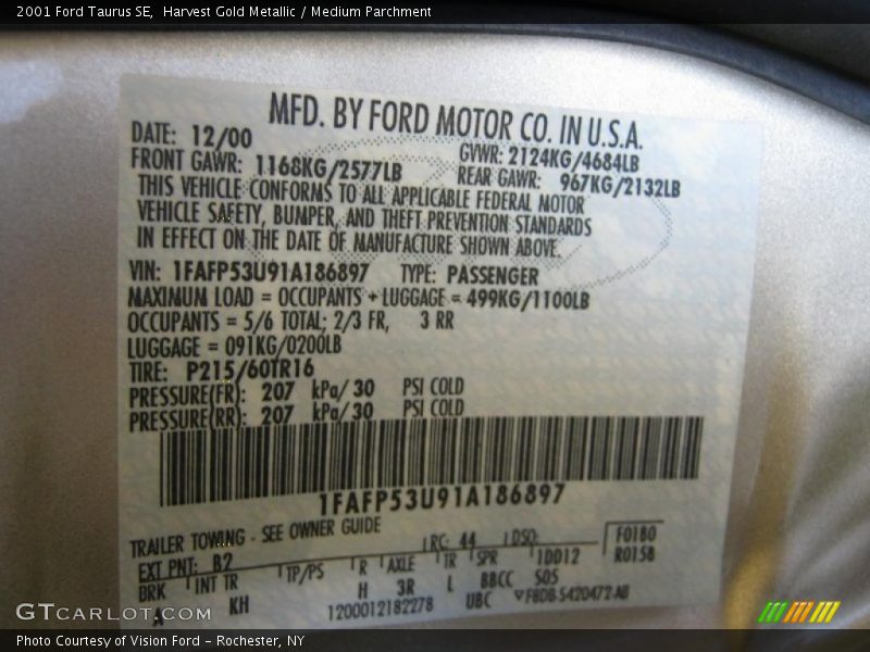 Harvest Gold Metallic / Medium Parchment 2001 Ford Taurus SE