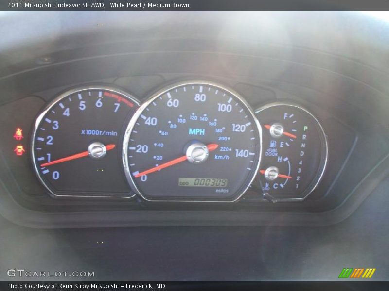 White Pearl / Medium Brown 2011 Mitsubishi Endeavor SE AWD