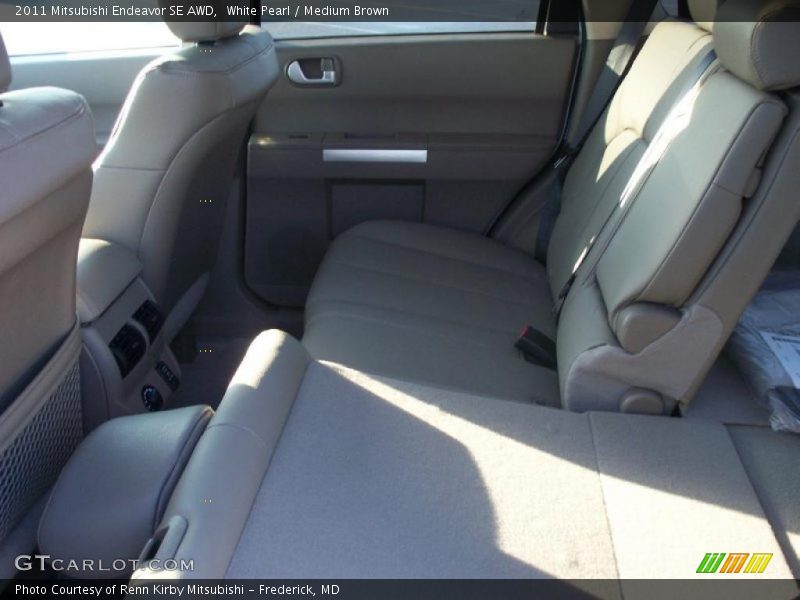 White Pearl / Medium Brown 2011 Mitsubishi Endeavor SE AWD