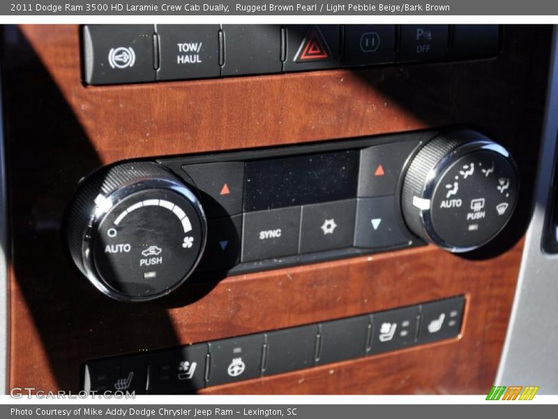 Rugged Brown Pearl / Light Pebble Beige/Bark Brown 2011 Dodge Ram 3500 HD Laramie Crew Cab Dually