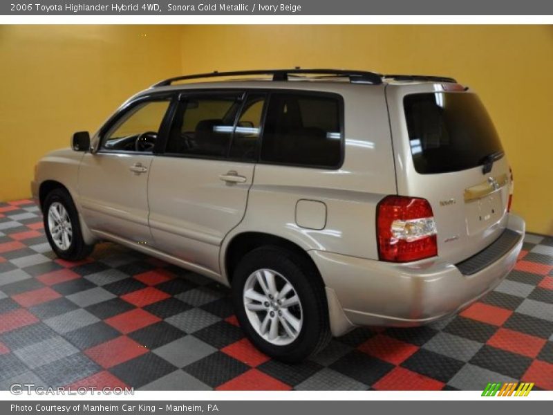 Sonora Gold Metallic / Ivory Beige 2006 Toyota Highlander Hybrid 4WD