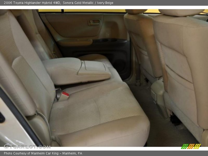 Sonora Gold Metallic / Ivory Beige 2006 Toyota Highlander Hybrid 4WD