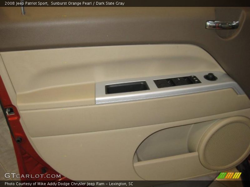 Sunburst Orange Pearl / Dark Slate Gray 2008 Jeep Patriot Sport