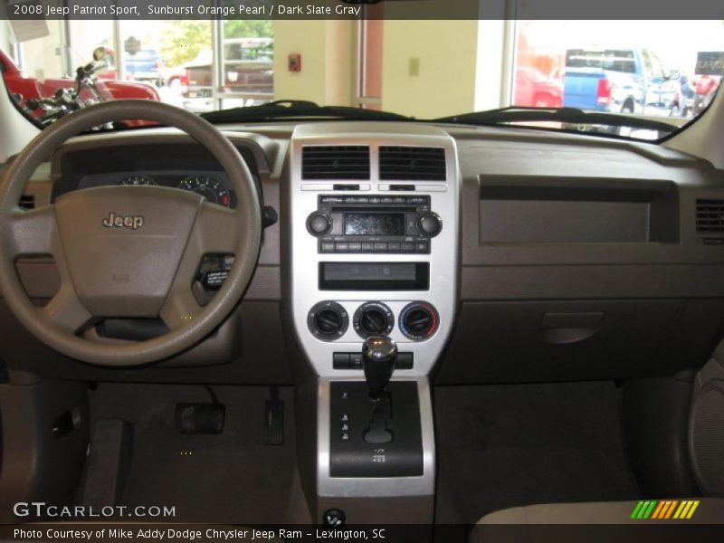 Sunburst Orange Pearl / Dark Slate Gray 2008 Jeep Patriot Sport