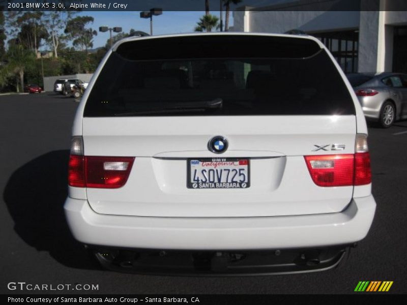 Alpine White / Grey 2001 BMW X5 3.0i