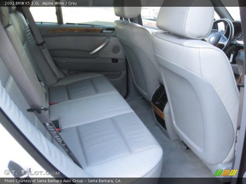 Alpine White / Grey 2001 BMW X5 3.0i
