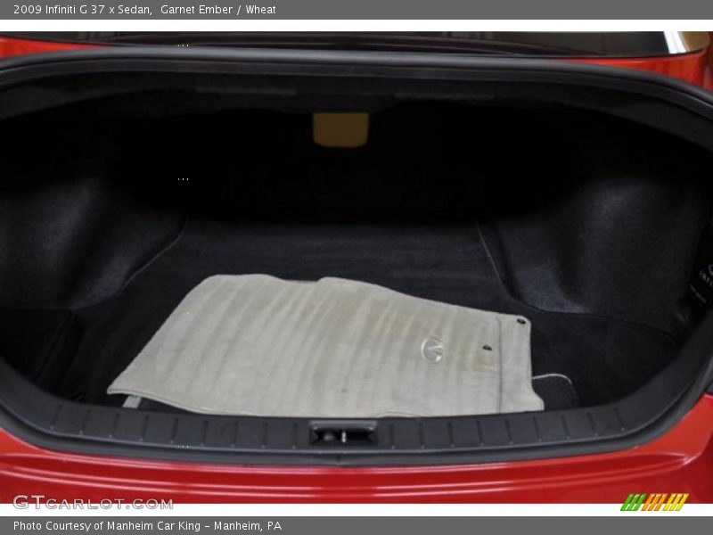  2009 G 37 x Sedan Trunk