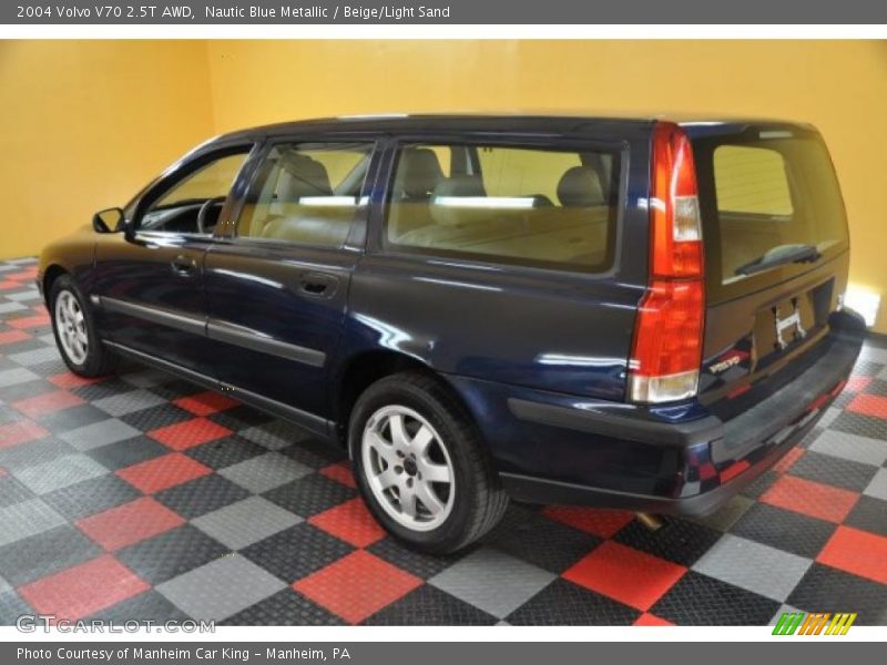 Nautic Blue Metallic / Beige/Light Sand 2004 Volvo V70 2.5T AWD