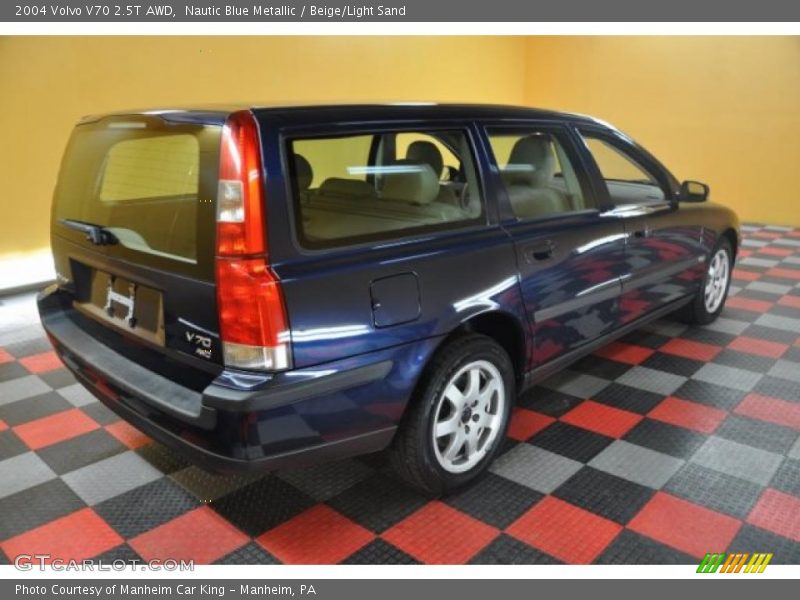 Nautic Blue Metallic / Beige/Light Sand 2004 Volvo V70 2.5T AWD