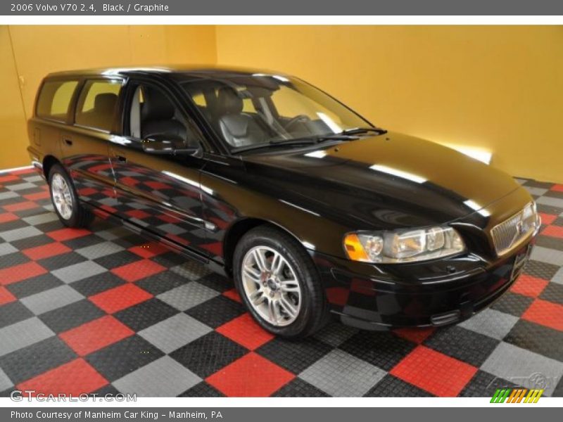 Black / Graphite 2006 Volvo V70 2.4