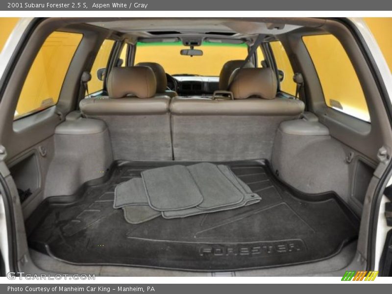  2001 Forester 2.5 S Trunk