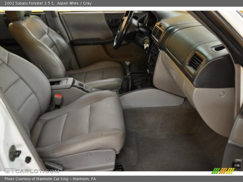  2001 Forester 2.5 S Gray Interior