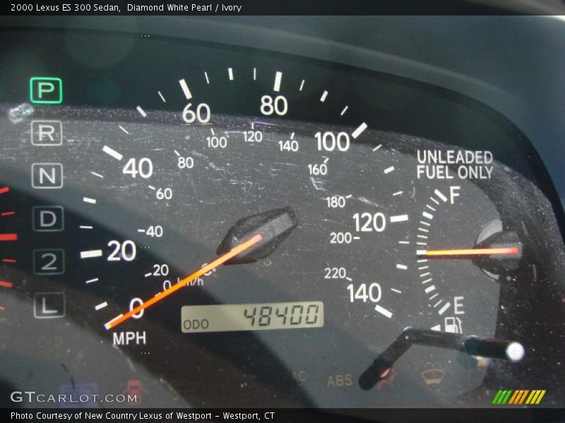 Diamond White Pearl / Ivory 2000 Lexus ES 300 Sedan