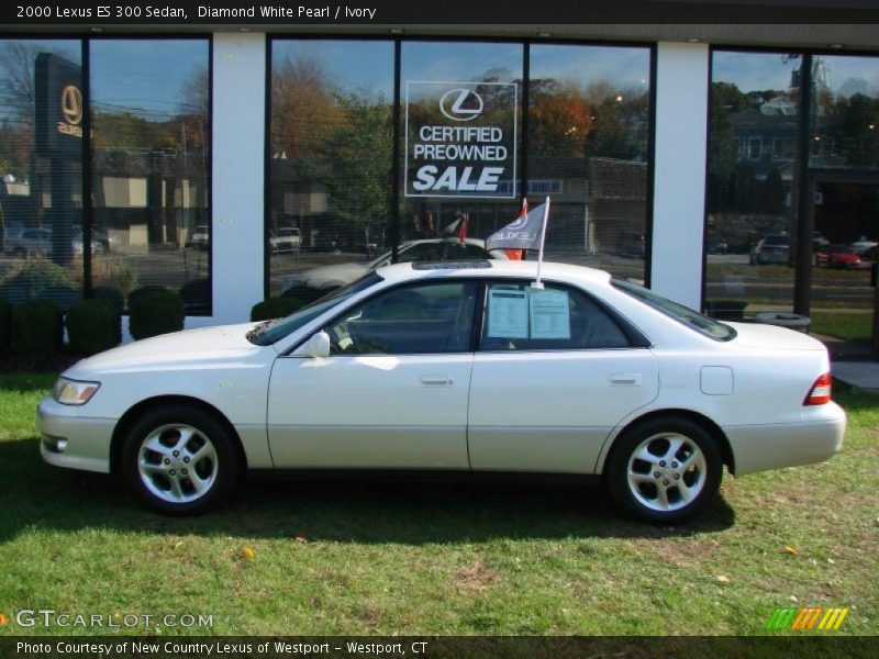 Diamond White Pearl / Ivory 2000 Lexus ES 300 Sedan