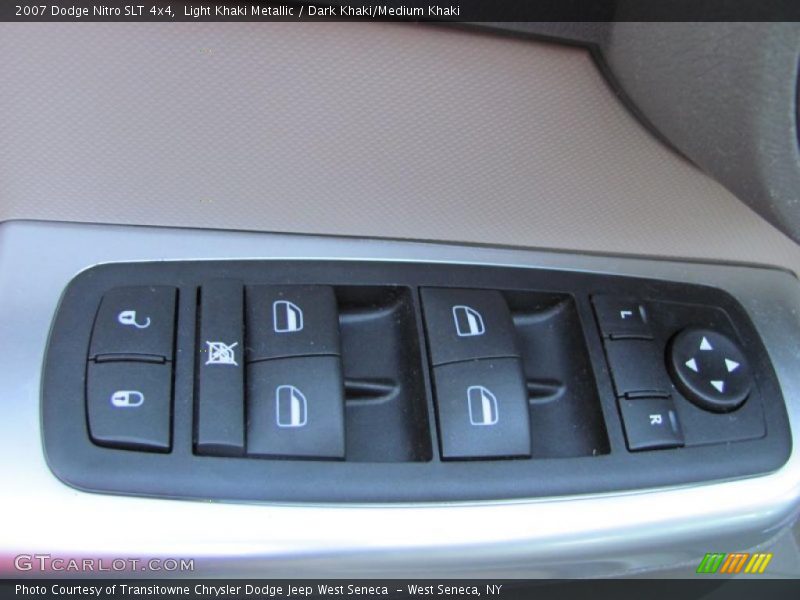 Light Khaki Metallic / Dark Khaki/Medium Khaki 2007 Dodge Nitro SLT 4x4