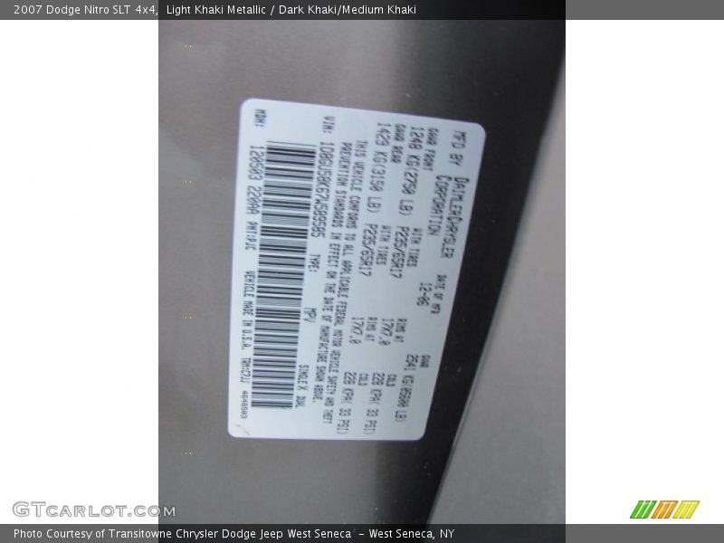Light Khaki Metallic / Dark Khaki/Medium Khaki 2007 Dodge Nitro SLT 4x4
