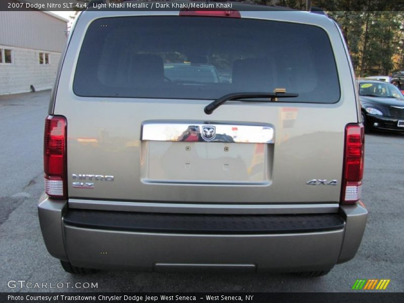 Light Khaki Metallic / Dark Khaki/Medium Khaki 2007 Dodge Nitro SLT 4x4