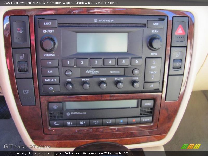 Controls of 2004 Passat GLX 4Motion Wagon