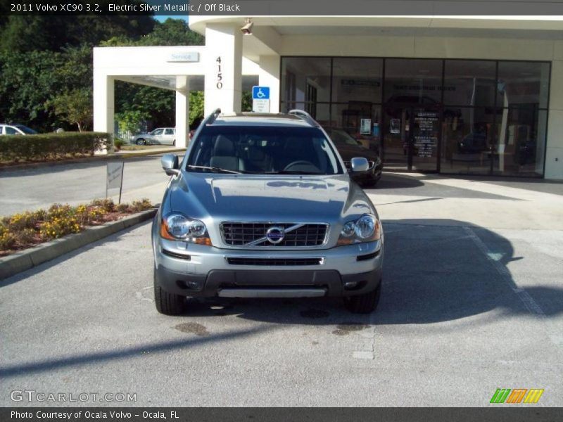 Electric Silver Metallic / Off Black 2011 Volvo XC90 3.2