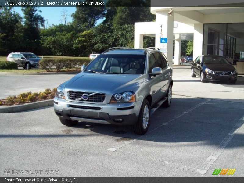 Electric Silver Metallic / Off Black 2011 Volvo XC90 3.2