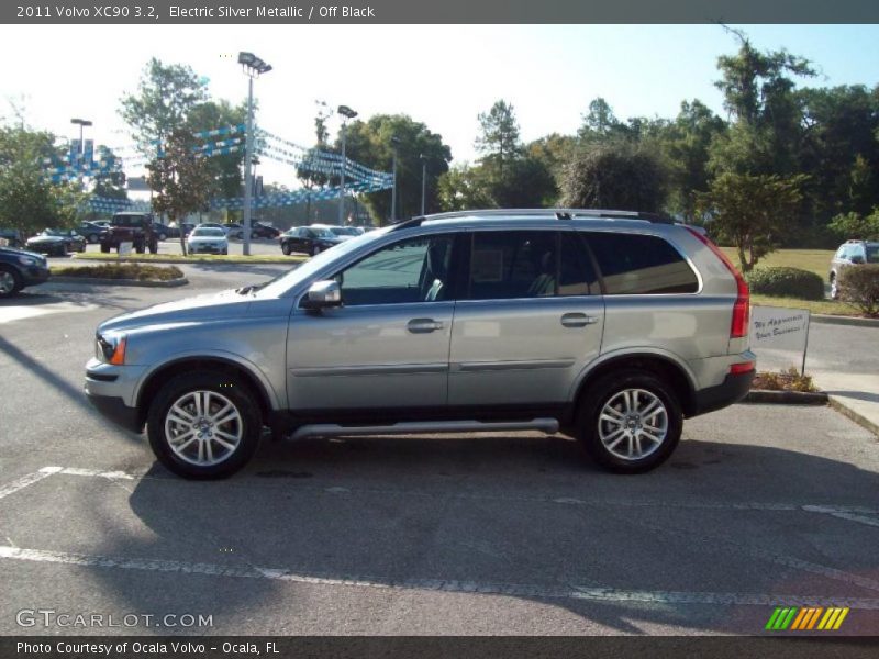 Electric Silver Metallic / Off Black 2011 Volvo XC90 3.2