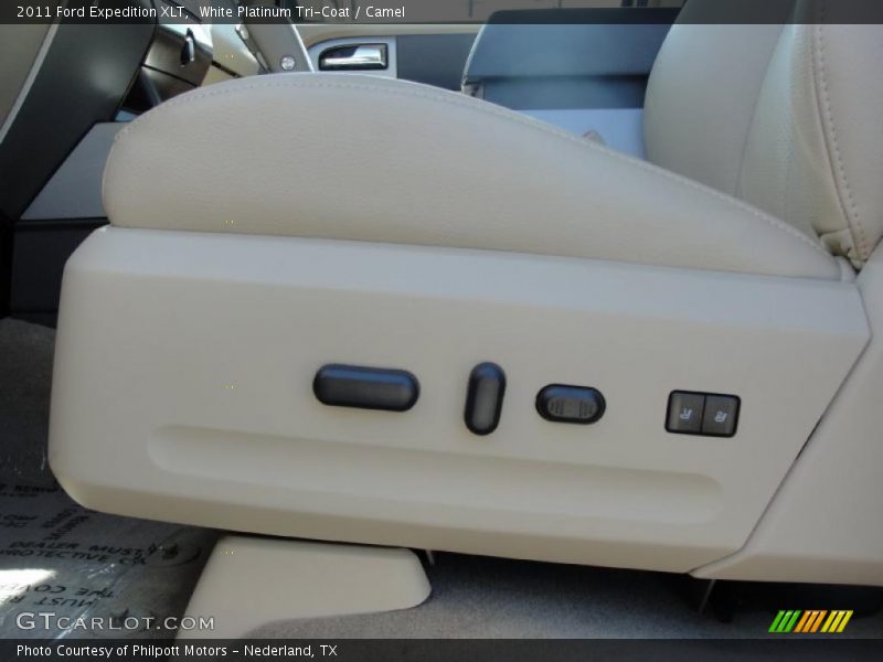 White Platinum Tri-Coat / Camel 2011 Ford Expedition XLT