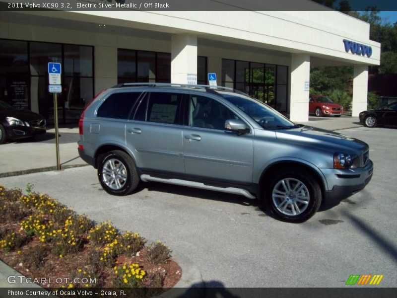 Electric Silver Metallic / Off Black 2011 Volvo XC90 3.2
