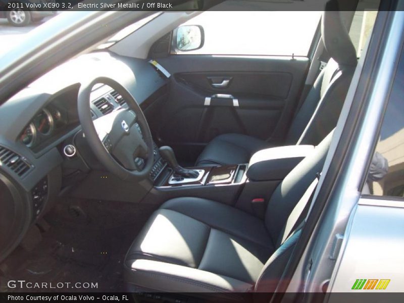 Electric Silver Metallic / Off Black 2011 Volvo XC90 3.2