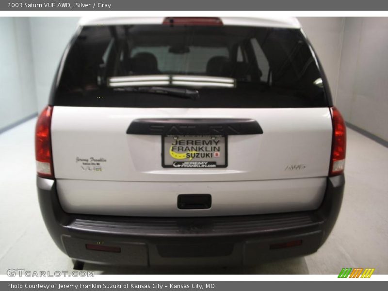 Silver / Gray 2003 Saturn VUE AWD