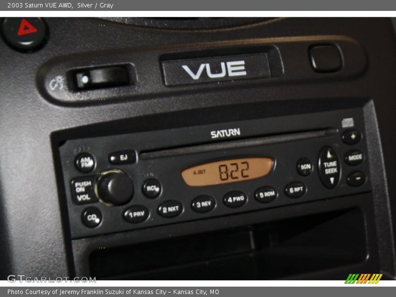 Silver / Gray 2003 Saturn VUE AWD