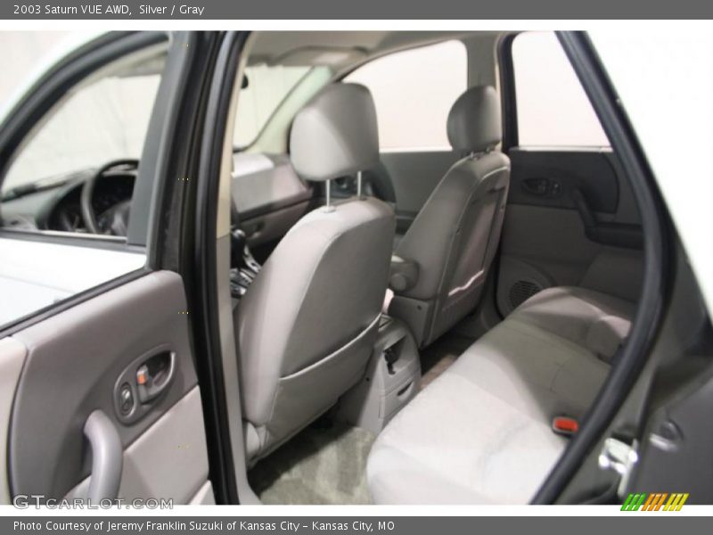  2003 VUE AWD Gray Interior