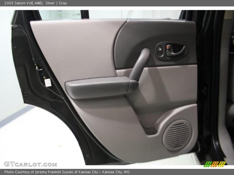 Silver / Gray 2003 Saturn VUE AWD