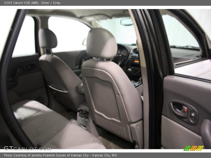 Silver / Gray 2003 Saturn VUE AWD
