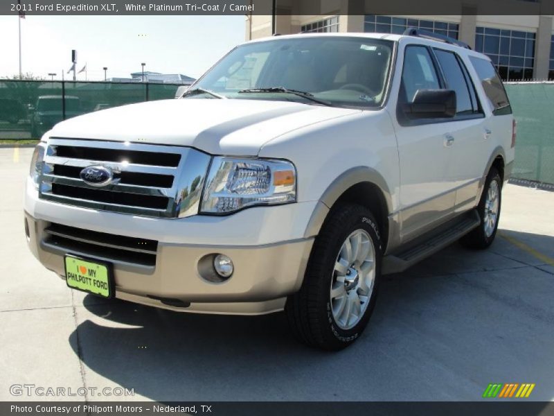 White Platinum Tri-Coat / Camel 2011 Ford Expedition XLT