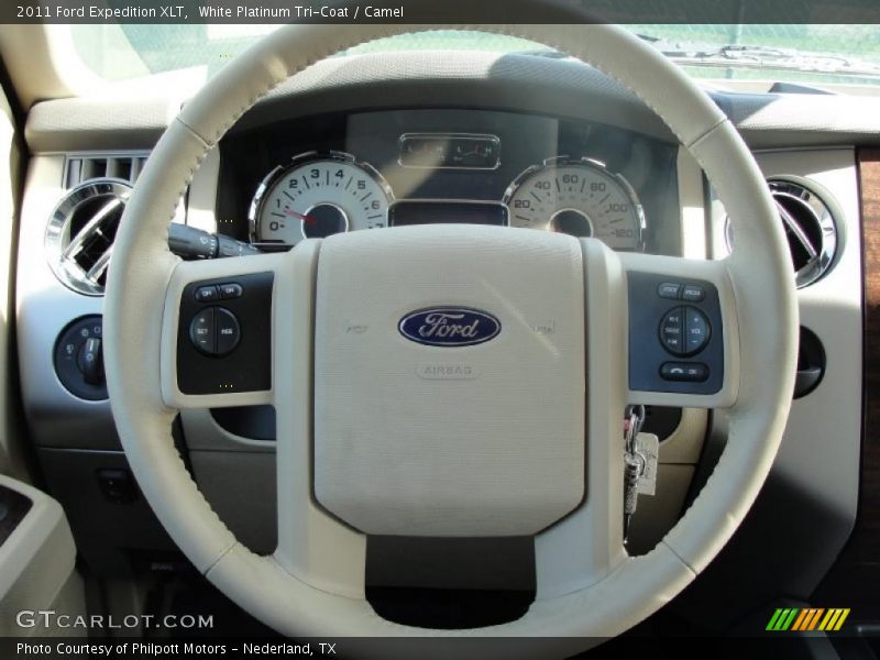 White Platinum Tri-Coat / Camel 2011 Ford Expedition XLT