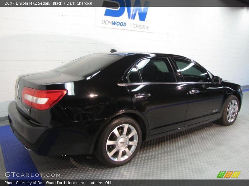 Black / Dark Charcoal 2007 Lincoln MKZ Sedan
