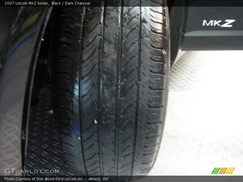 Black / Dark Charcoal 2007 Lincoln MKZ Sedan