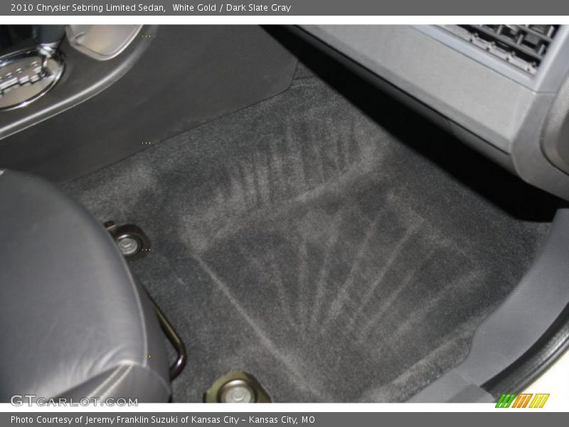 White Gold / Dark Slate Gray 2010 Chrysler Sebring Limited Sedan
