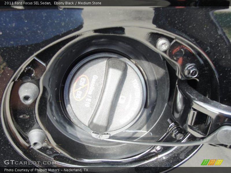 Ebony Black / Medium Stone 2011 Ford Focus SEL Sedan