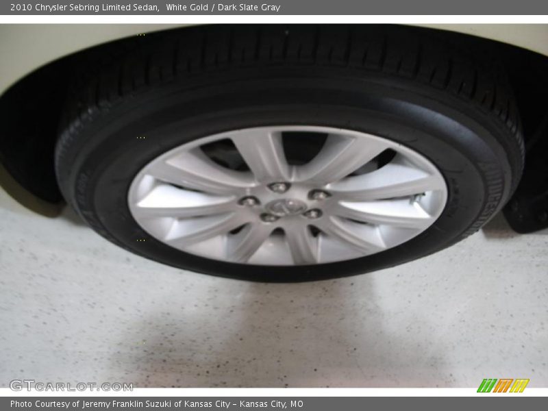 White Gold / Dark Slate Gray 2010 Chrysler Sebring Limited Sedan