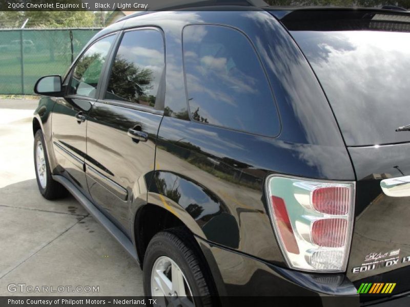 Black / Light Gray 2006 Chevrolet Equinox LT