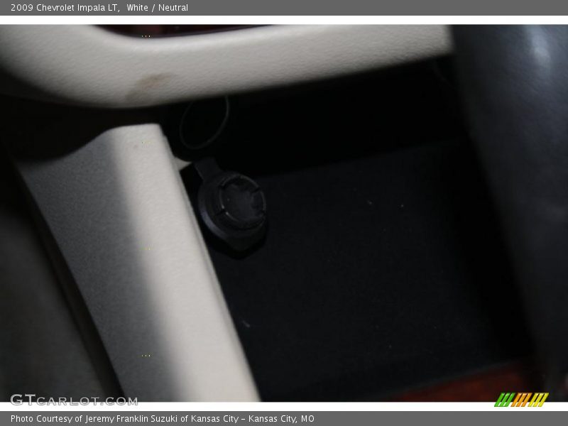 White / Neutral 2009 Chevrolet Impala LT