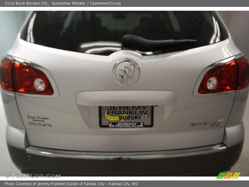 Quicksilver Metallic / Cashmere/Cocoa 2010 Buick Enclave CXL